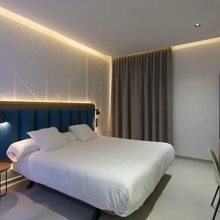 Roomtiques Vendégház 3*